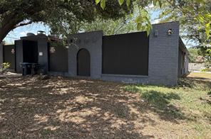 4303 Gorman Drive - Photo 2