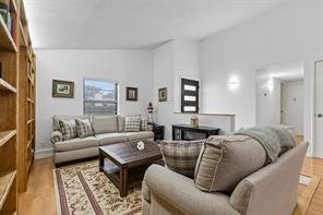 713 Kathryn Drive - Photo 4