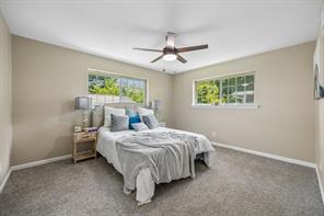 1725 Bardfield Avenue - Photo 11
