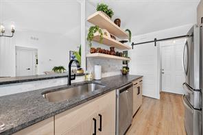 2518 Highdale Drive - Photo 16
