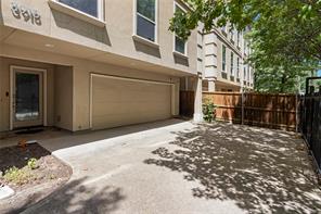 3915 Congress Avenue - Photo 1