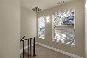 3915 Congress Avenue - Photo 26