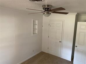 2371 Moore Street - Photo 4