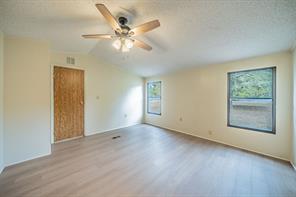 1027 Glen Brook Drive - Photo 10