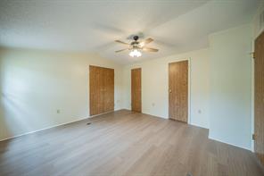 1027 Glen Brook Drive - Photo 11