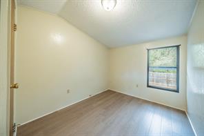 1027 Glen Brook Drive - Photo 14
