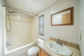 1027 Glen Brook Drive - Photo 15