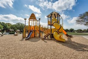 1302 Hansberry Drive - Photo 37