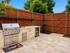 1302 Hansberry Drive - Photo 9