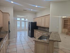 6376 Newport Court - Photo 11