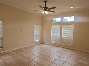 6376 Newport Court - Photo 13