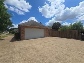6376 Newport Court - Photo 26