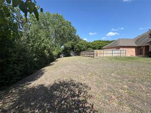 6376 Newport Court - Photo 29