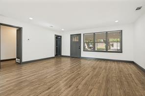 3910 Vanette Lane - Photo 4
