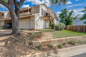 29 Oakbrook Drive - Photo 2