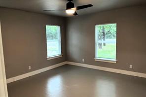 2925 N Travis - Photo 9