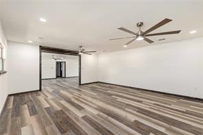 809 W Liveoak Street - Photo 13