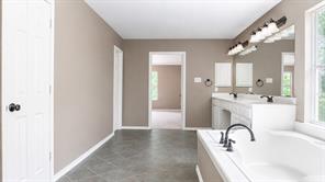 311 Melshire Street - Photo 14