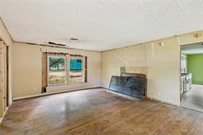 5104 Malinda Lane S - Photo 4