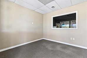 5878 W US Highway 80 - Photo 10