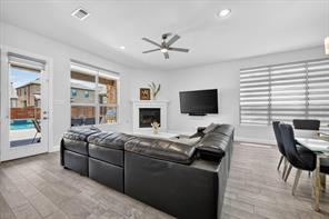 12728 Royal Oaks Lane - Photo 12