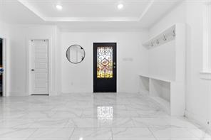 2107 Cole Street - Photo 4