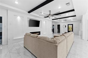 2107 Cole Street - Photo 7