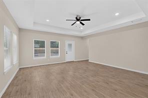 724 N Clements Street - Photo 14