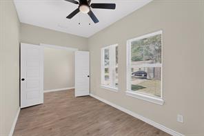 724 N Clements Street - Photo 31