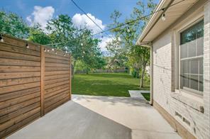 9210 San Fernando Way - Photo 14