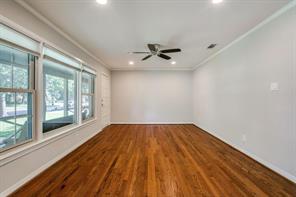 9210 San Fernando Way - Photo 4