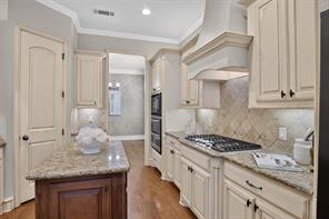 7913 Forest View Court - Photo 11