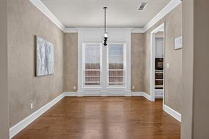 7913 Forest View Court - Photo 13