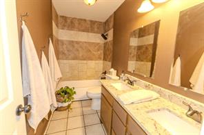 16572 FM 126 S - Photo 32