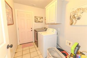 16572 FM 126 S - Photo 34