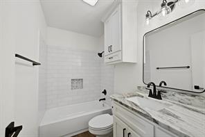 815 Steve Ct - Photo 16