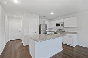 406 E Munson Street - Photo 4