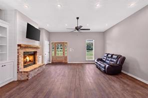 1094 County Road 2389 - Photo 4