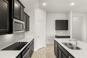 6217 DeLaCroix Drive - Photo 5
