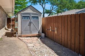 2216 Grandview Drive - Photo 24