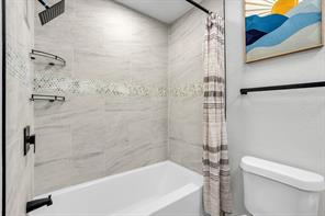 611 Cain Street - Photo 16