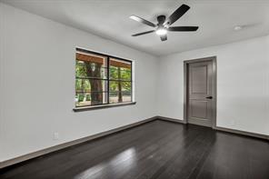 611 Cain Street - Photo 18