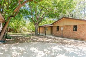 611 Cain Street - Photo 3