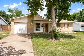 1404 Timberlake Circle - Photo 1