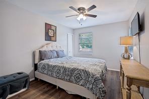 1404 Timberlake Circle - Photo 10