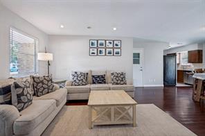 1404 Timberlake Circle - Photo 3