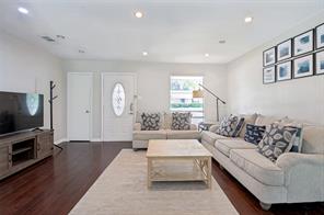 1404 Timberlake Circle - Photo 4