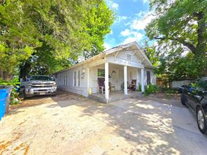 2714 Lenway Street - Photo 1