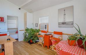 1025 N Shore Drive - Photo 3