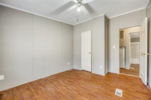 42 Epsom Drive - Photo 25